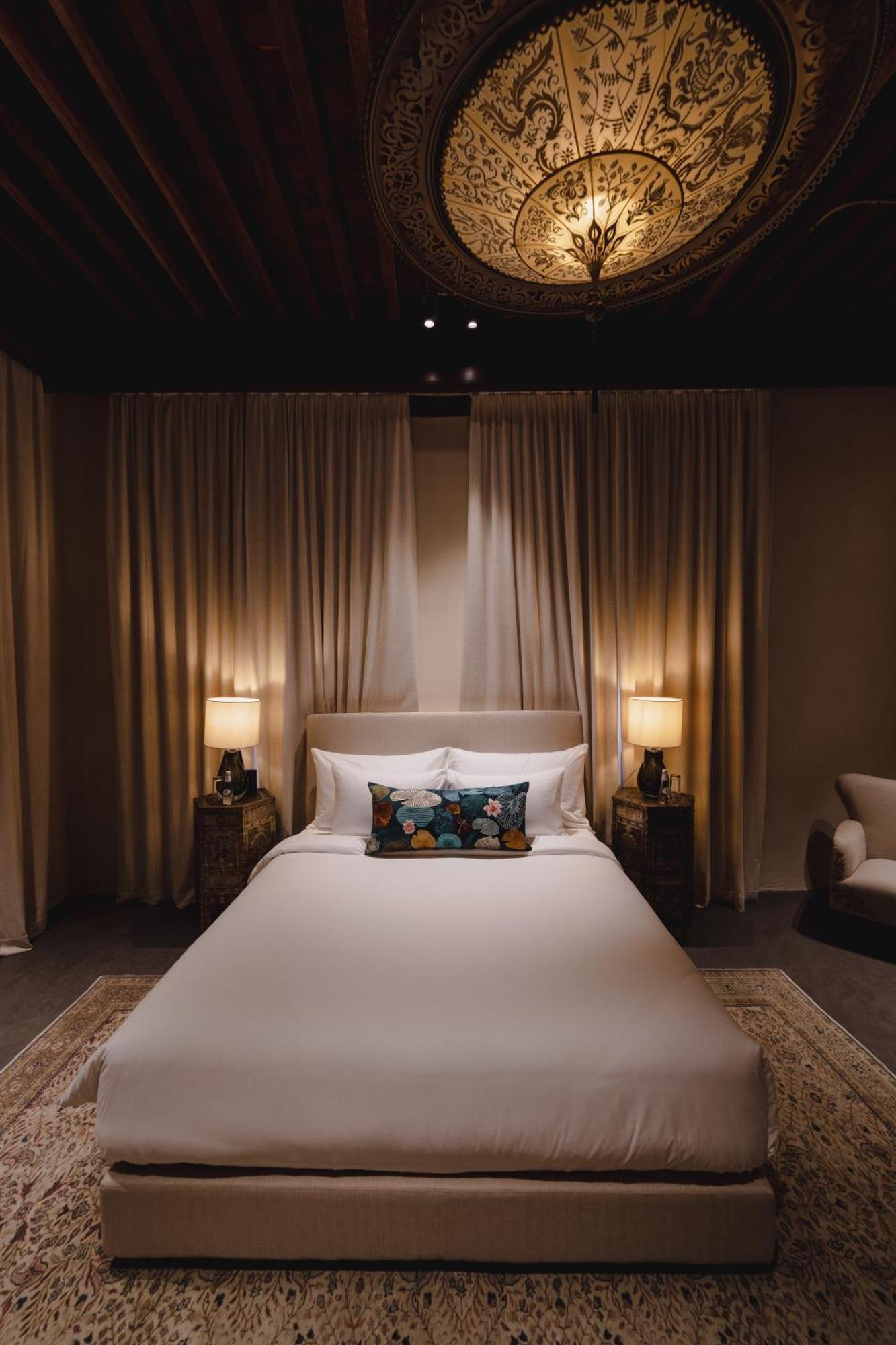 Отель Al Balad Hospitality Джедда Экстерьер фото